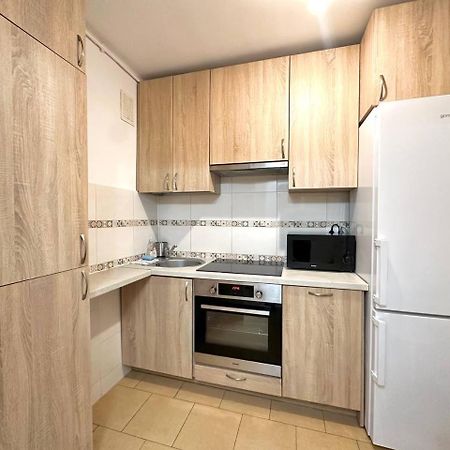 Ohmyhome - Park Mirowski Apartment Warschau Exterior foto
